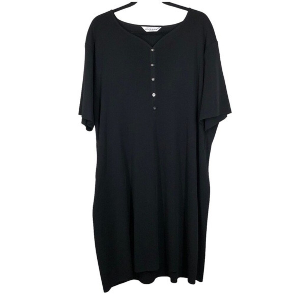 Exclusively Misook Black Knit Sheath Dress Short Sleeve Button Details 2X